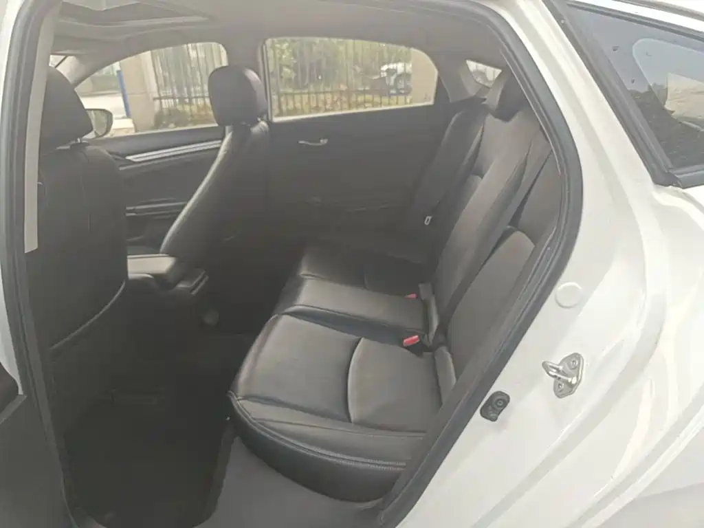 Honda Civic — миниатюра 17