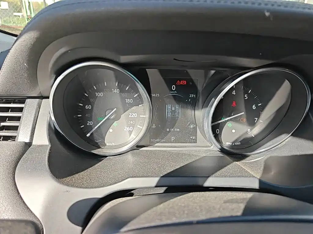 Land Rover Evoque — миниатюра 12