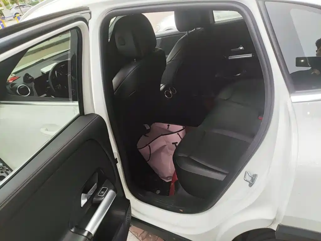 Mercedes-Benz GLA 2022 GLA 200