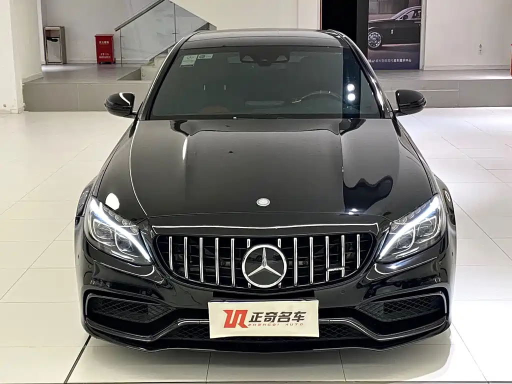 Mercedes-Benz C-Class AMG — миниатюра 5