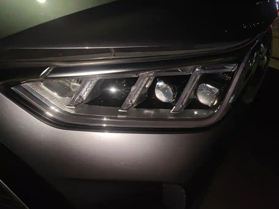 BYD PLUS New Energy — миниатюра 5