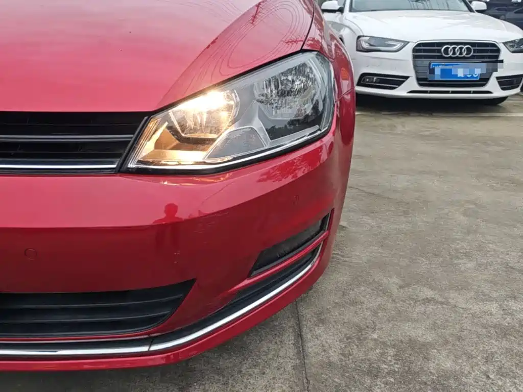 Volkswagen Golf — миниатюра 24