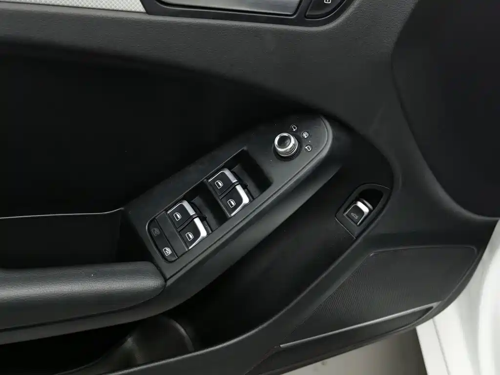 Audi A4L — миниатюра 9