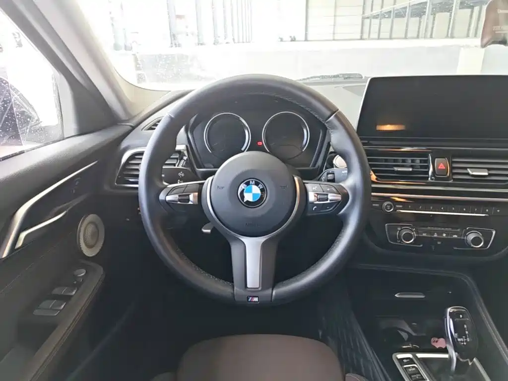 BMW 1 Series — миниатюра 11