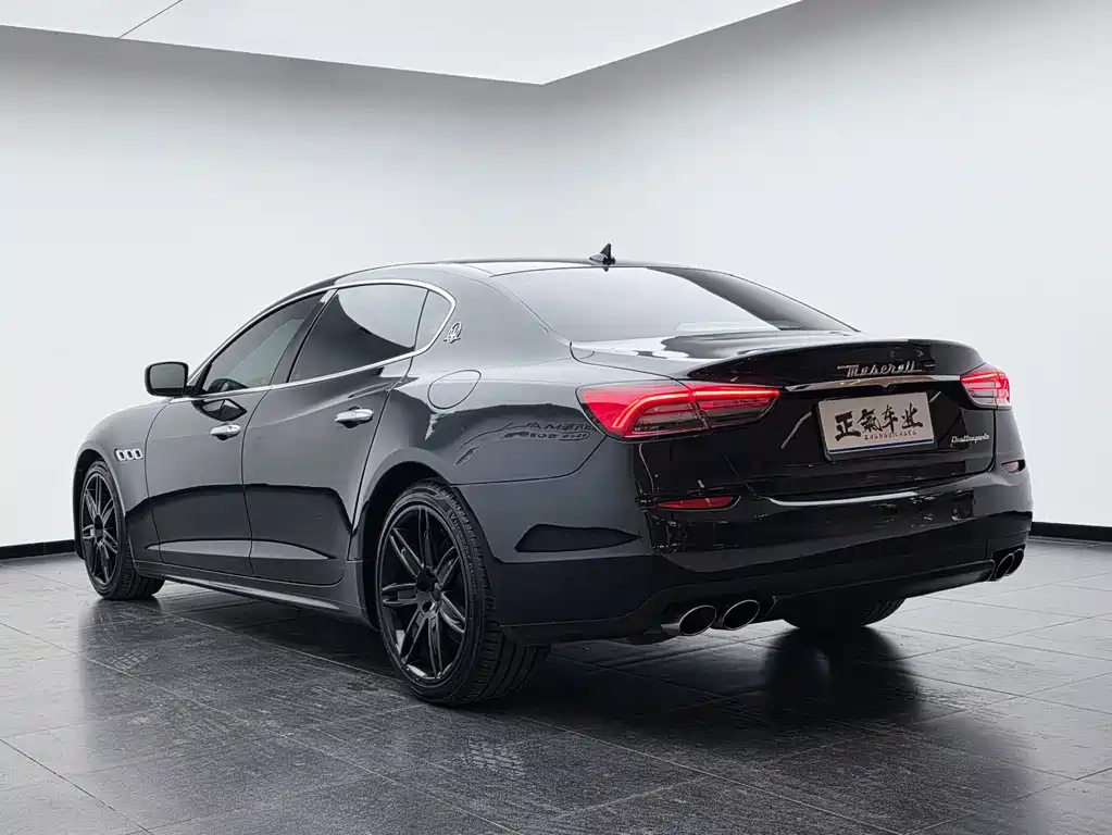 Maserati Quattroporte — миниатюра 31
