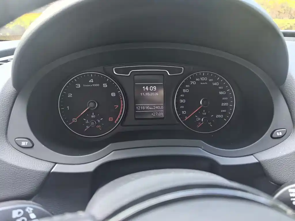 Audi Q3 — миниатюра 6