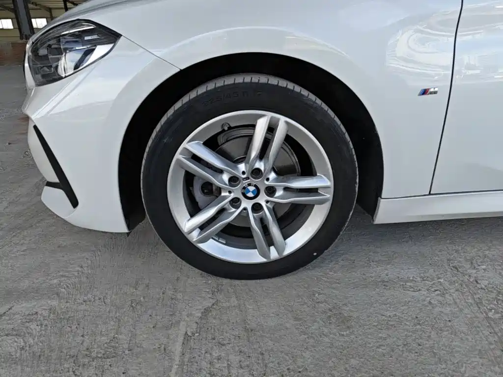 BMW 1 Series — миниатюра 23