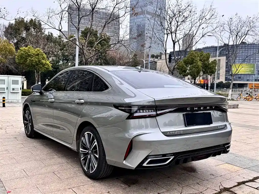 Chery Arrizo 8 8 2022 1.6T DCT