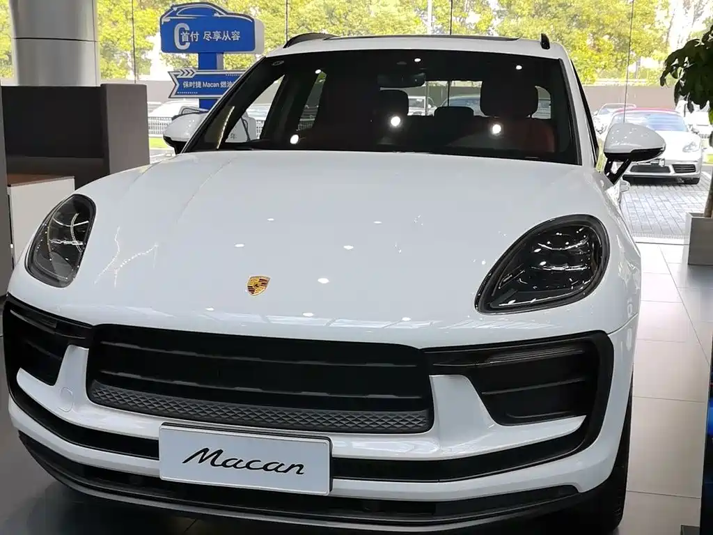 Porsche Macan — миниатюра 2