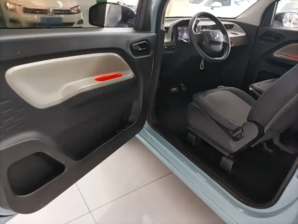 Wuling MINIEV — миниатюра 16