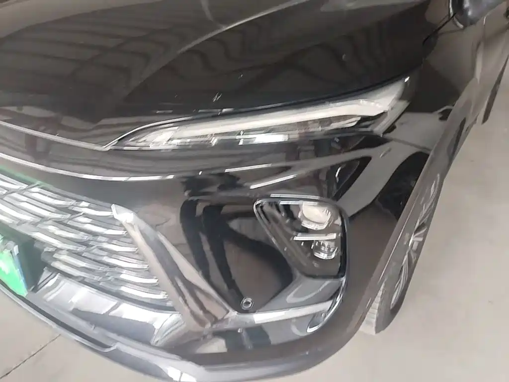 Buick Envision Plus — миниатюра 24