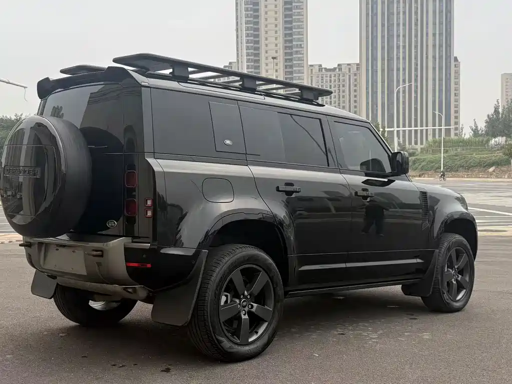 Land Rover Defender — миниатюра 16