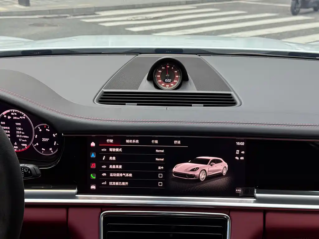 Porsche Panamera — миниатюра 13