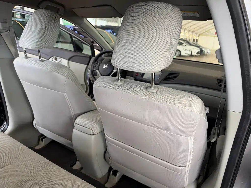 Honda Civic — миниатюра 26