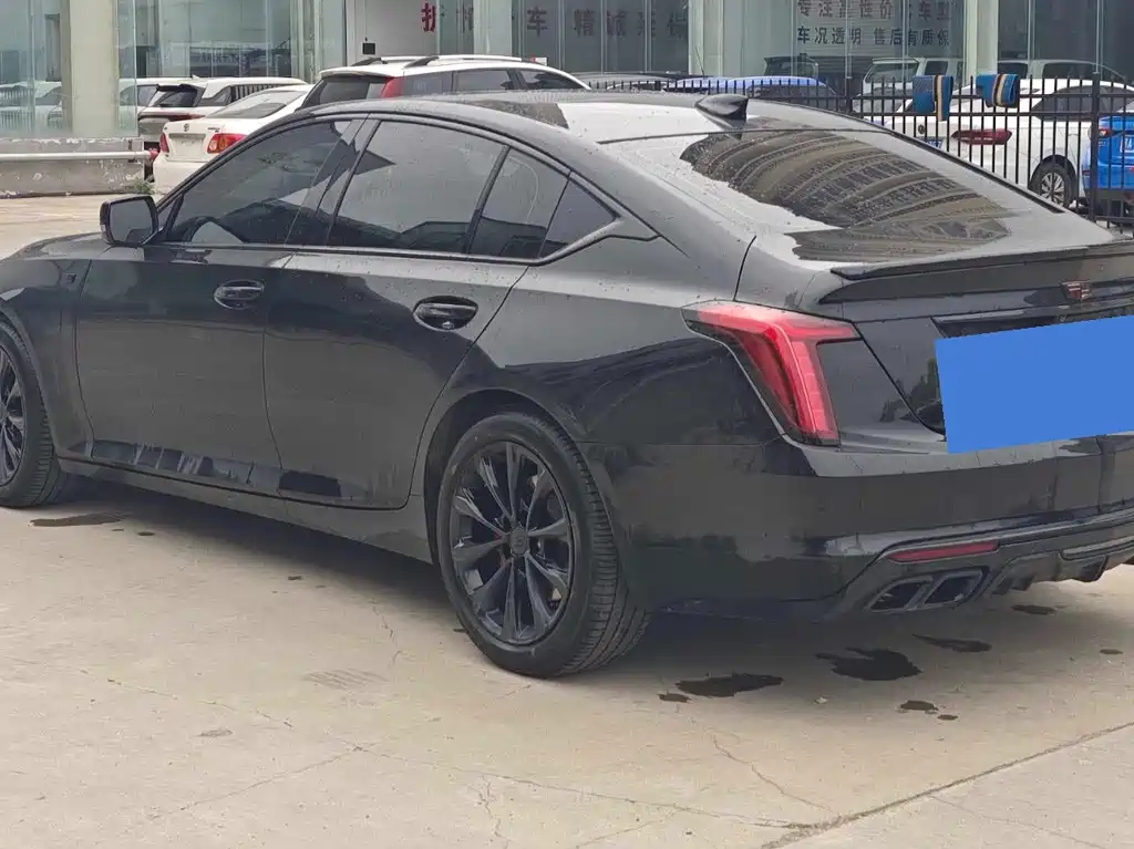 Cadillac CT5 — миниатюра 7