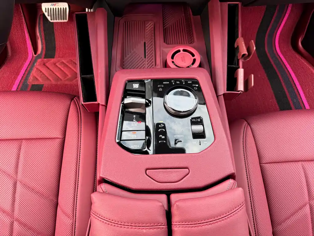 BMW 5 Series — миниатюра 10