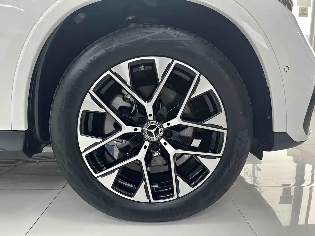 Mercedes-Benz GLC — миниатюра 16
