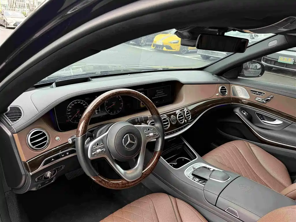 Mercedes-Benz S-Class — миниатюра 8
