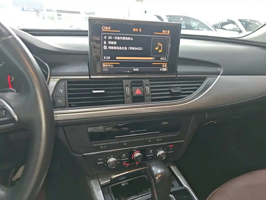 Audi A6L — миниатюра 13