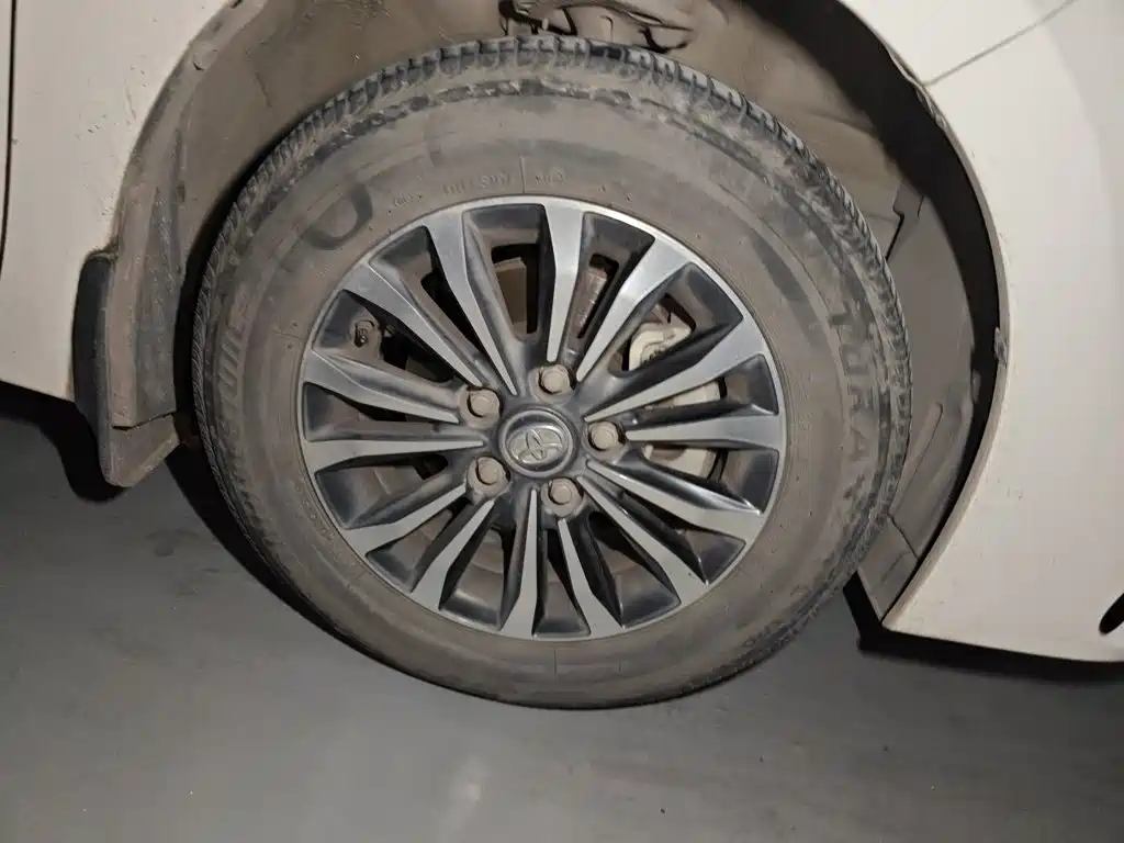Toyota Corolla — миниатюра 25