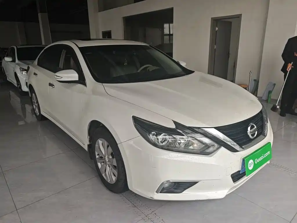 Nissan Teana — миниатюра 4
