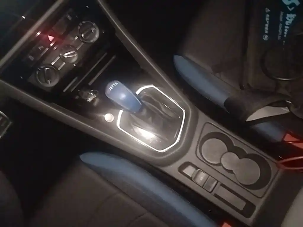 Jetta VS7 — миниатюра 14