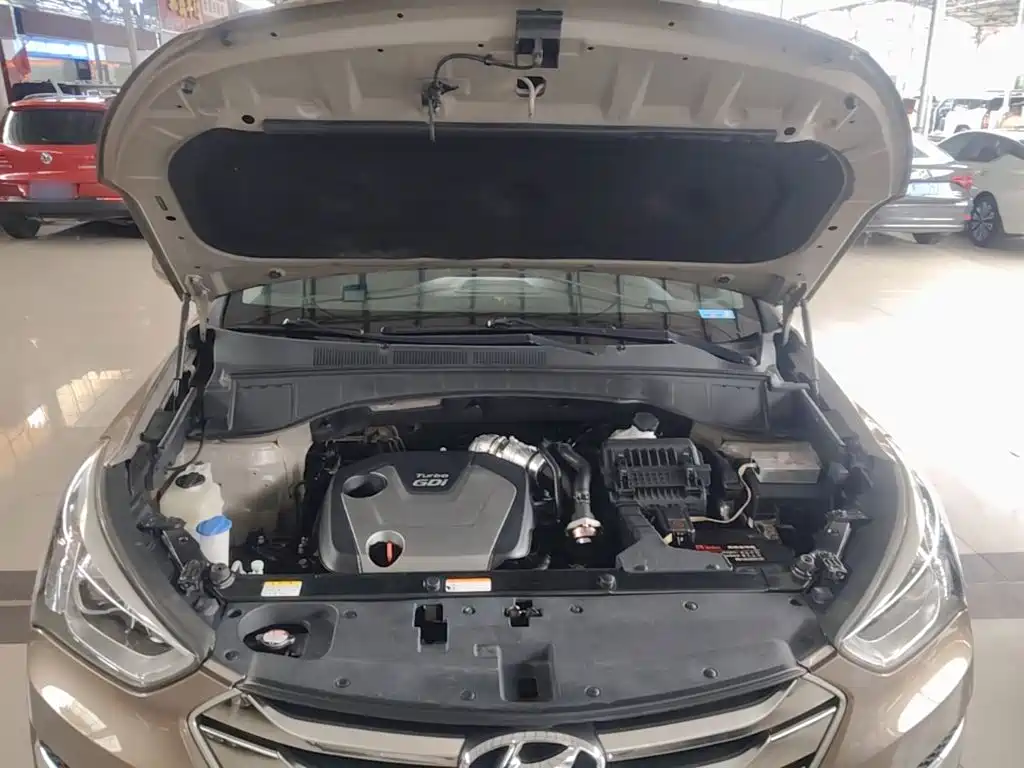 Hyundai Santa Fe — миниатюра 20