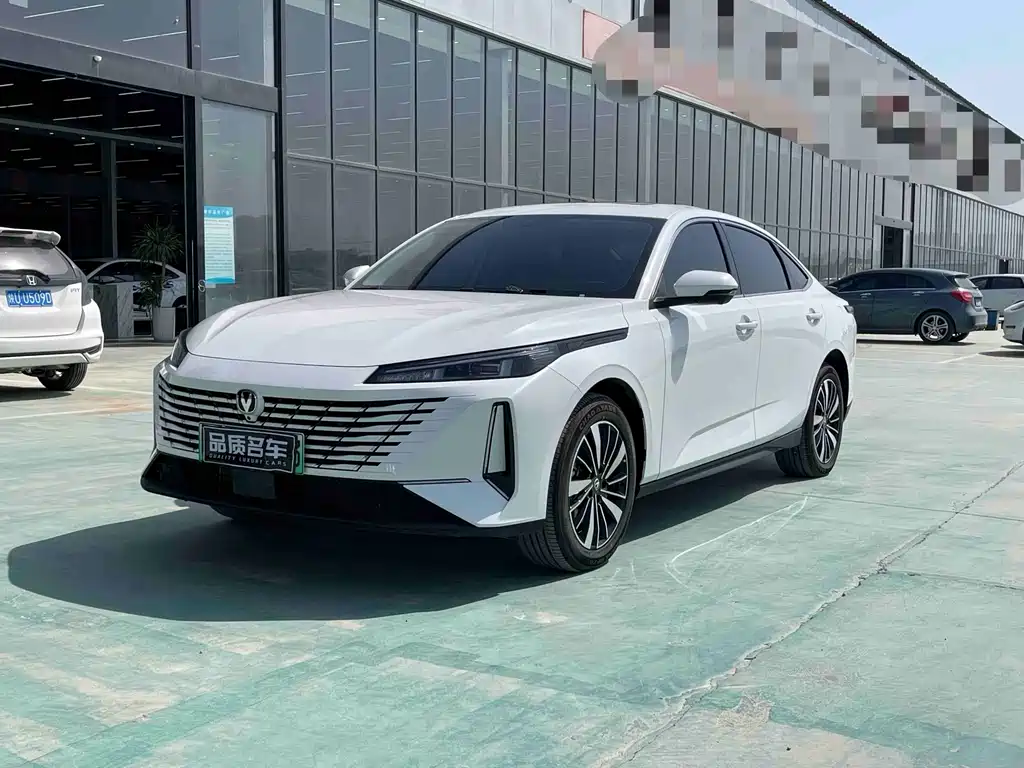 Changan 逸动PHEV 2026