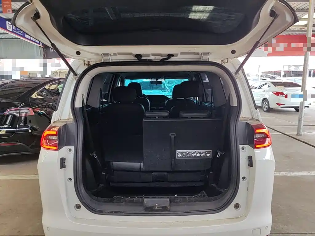 GAC Motor Trumpchi M6 — миниатюра 19