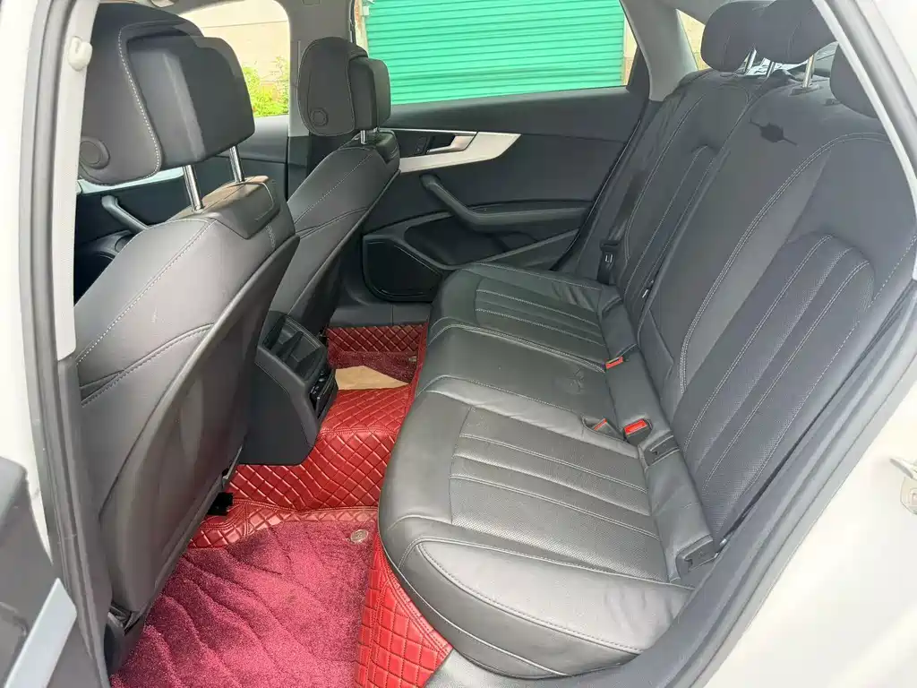 Audi A4L — миниатюра 4