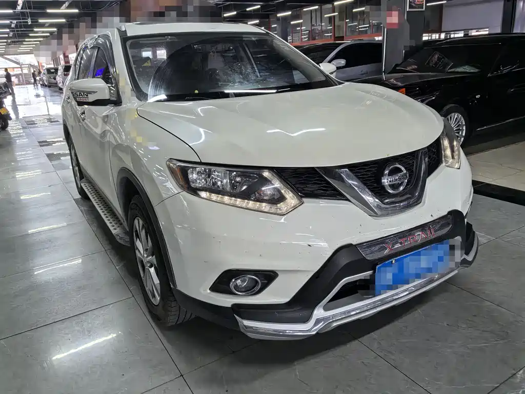 Nissan X-Trail 2015 2.0L CVT Comfort MAX 2WD