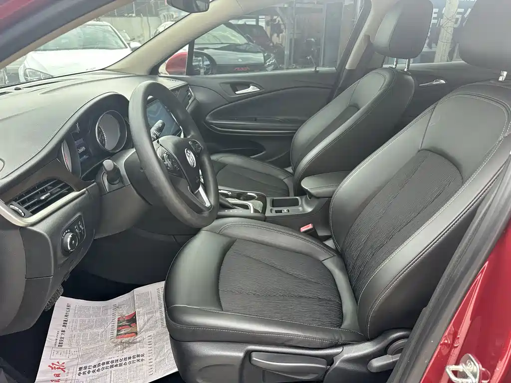 Buick Verano — миниатюра 9