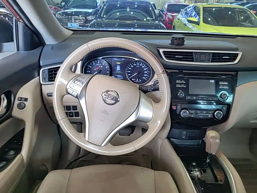 Nissan X-Trail — миниатюра 17