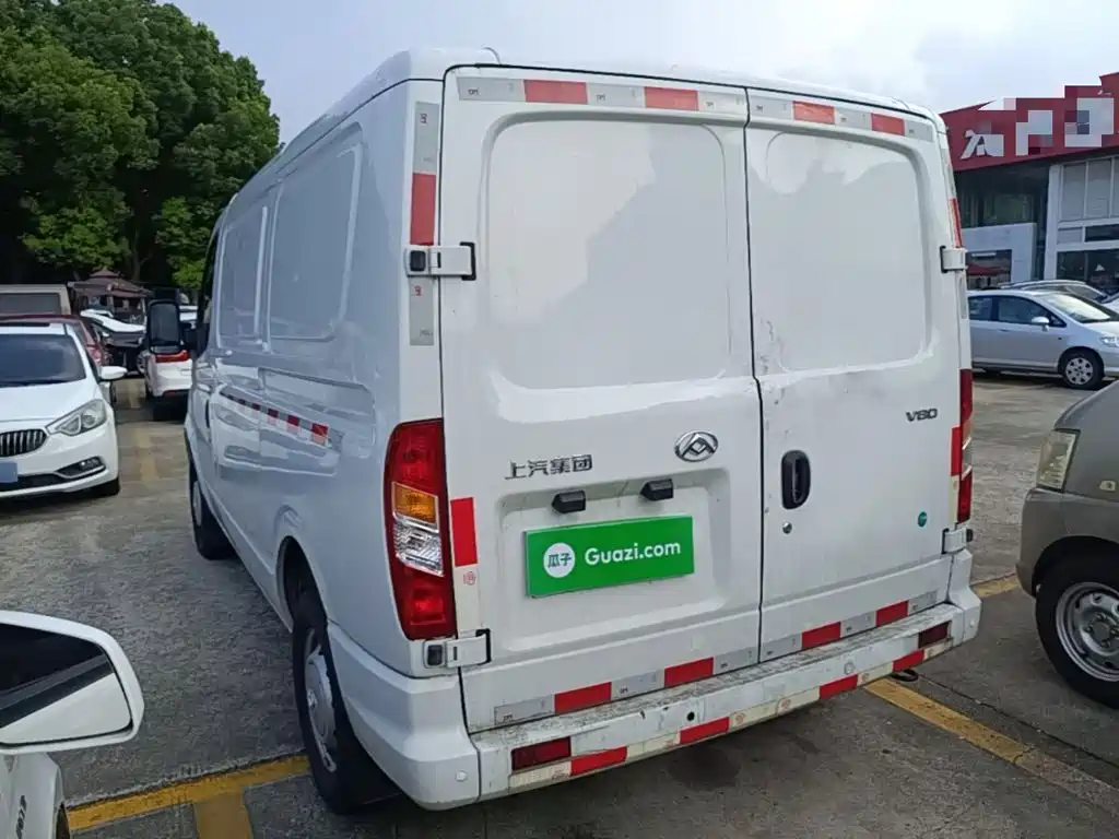 Maxus V80 — миниатюра 5