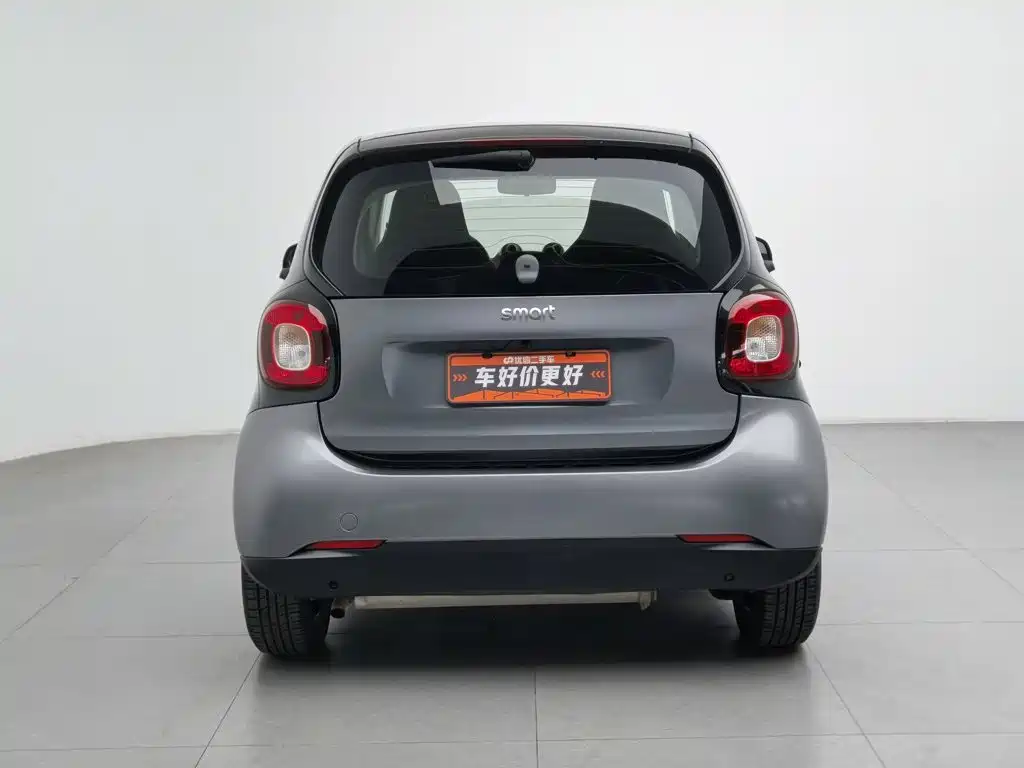 smart Smart Fortwo — миниатюра 4