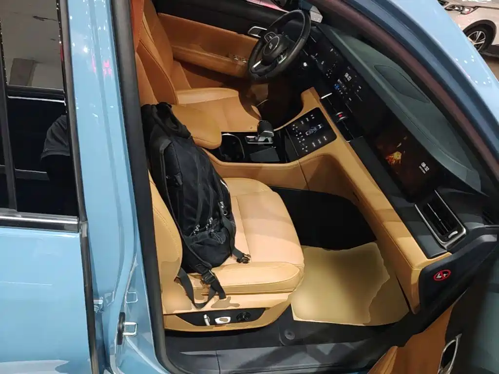 Li Auto Li ONE — миниатюра 25