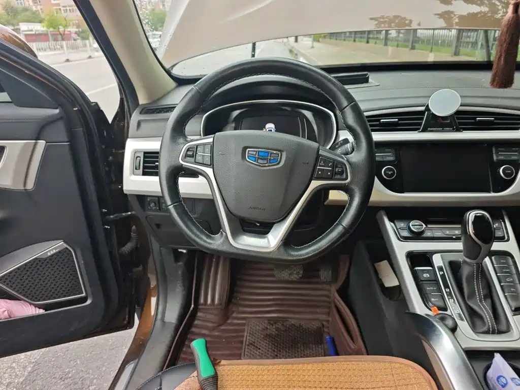 Geely Boyue — миниатюра 3