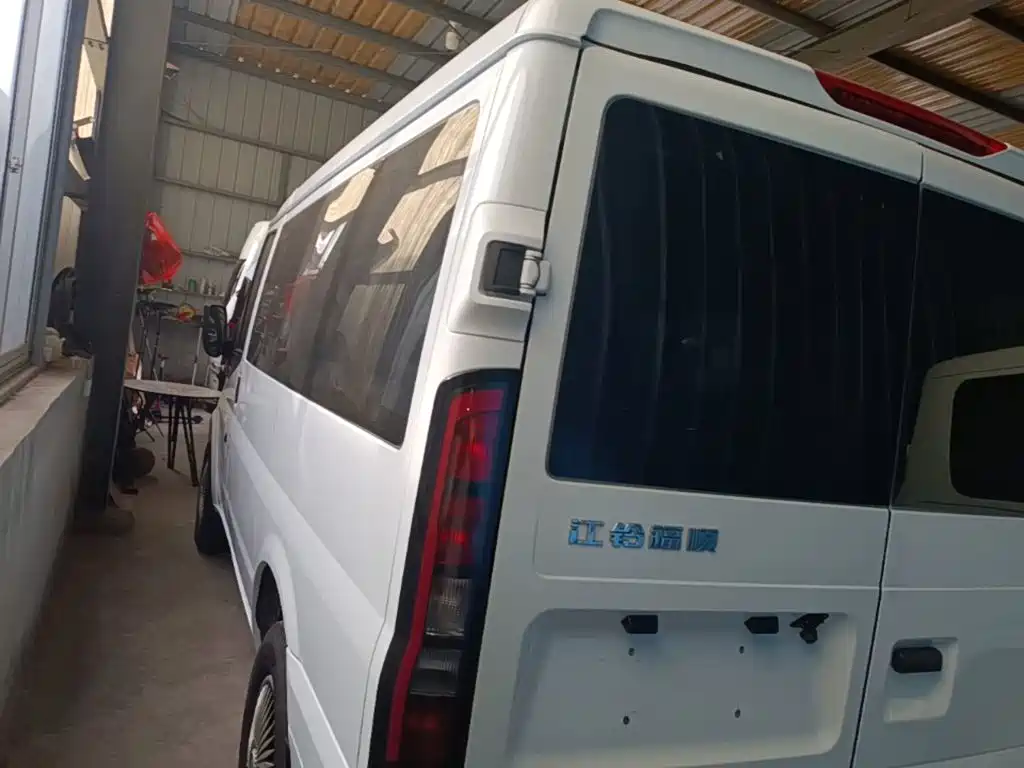 JMC JMC Fushun — миниатюра 5