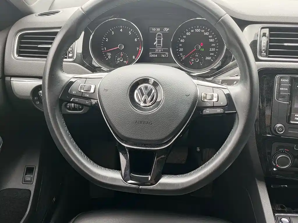 Volkswagen Sagitar — миниатюра 11