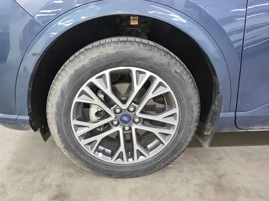 Ford Escape — миниатюра 23