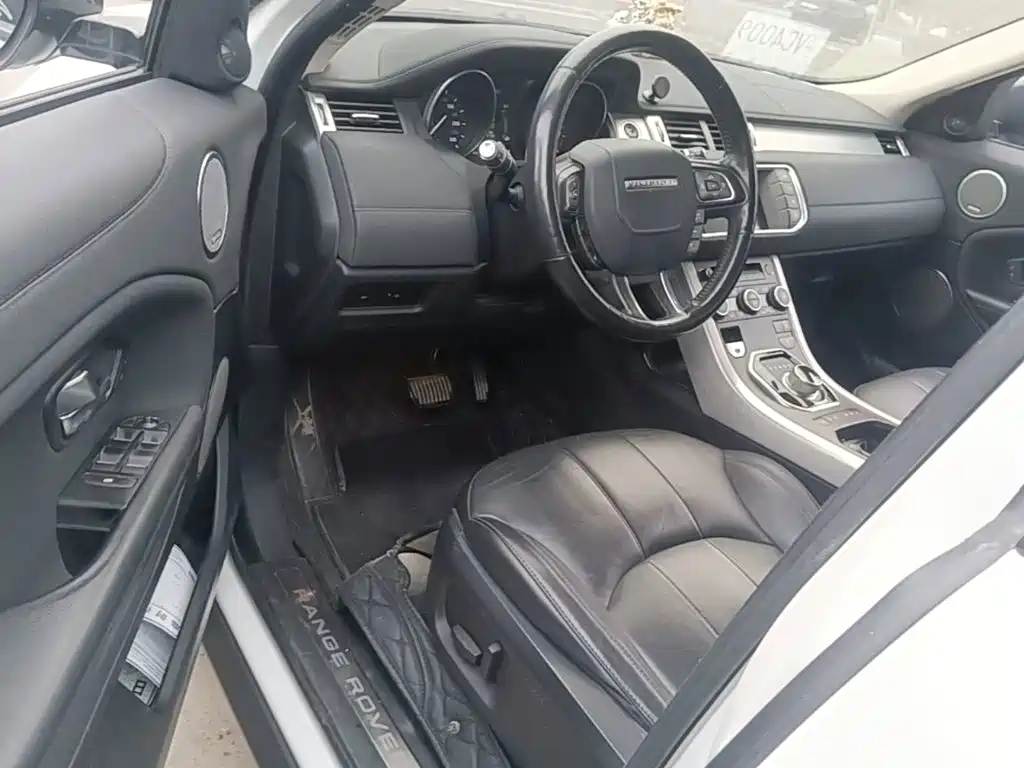 Land Rover Evoque — миниатюра 16