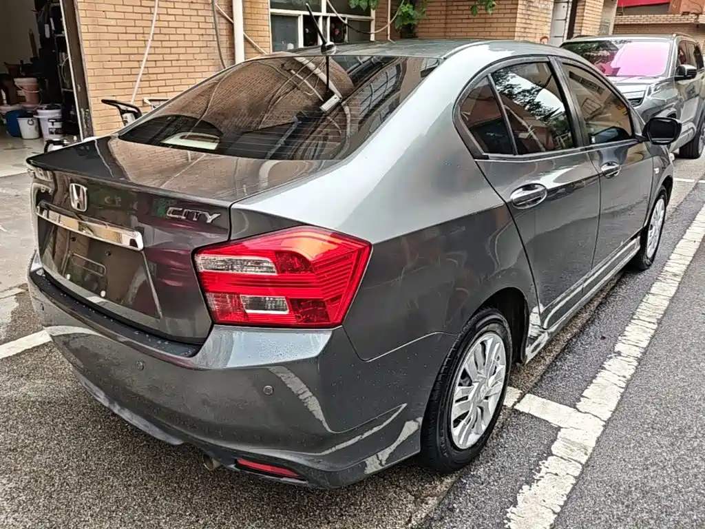 Honda City Classic — миниатюра 7