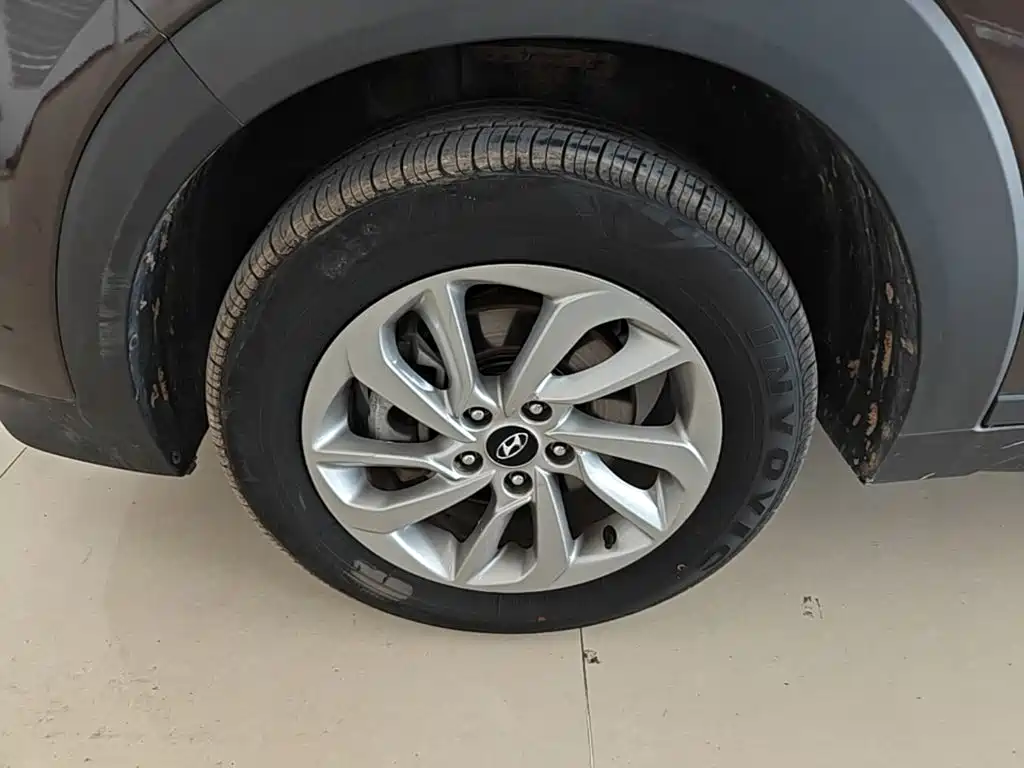Hyundai Tucson — миниатюра 23