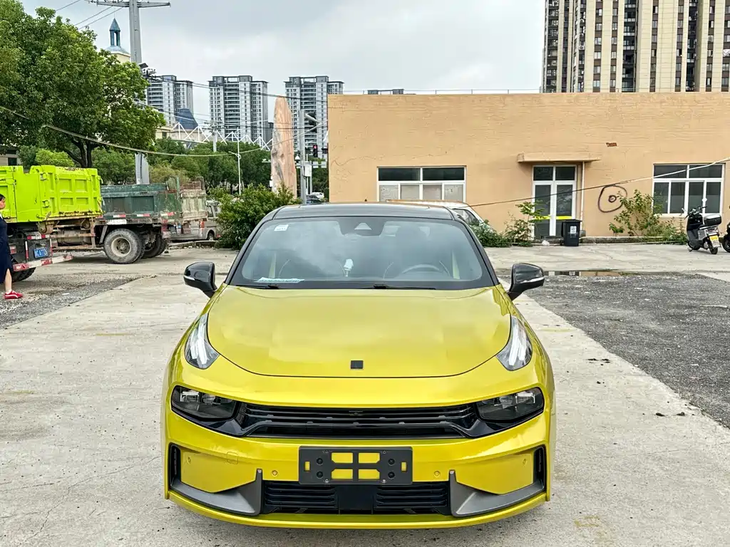 Lynk & Co 03 — миниатюра 2
