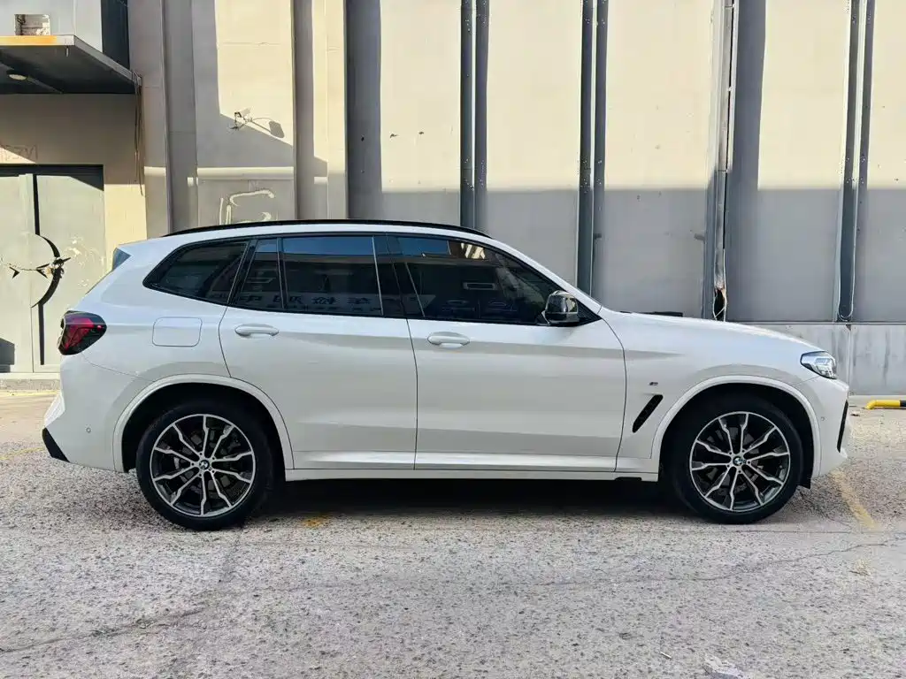 BMW X3 — миниатюра 2