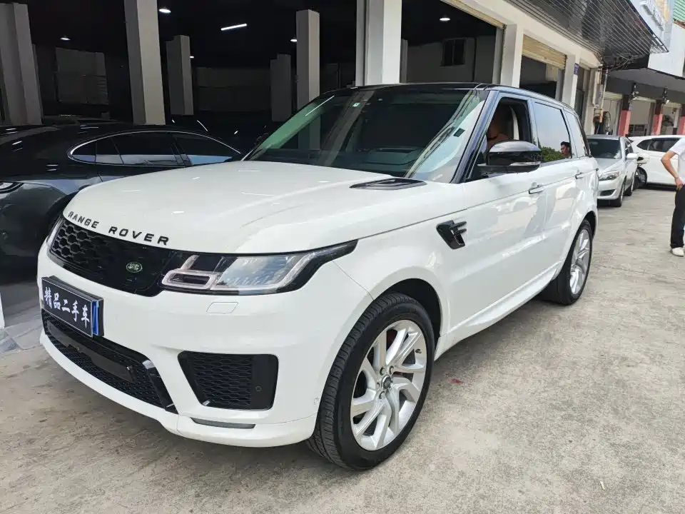 Land Rover Sport
