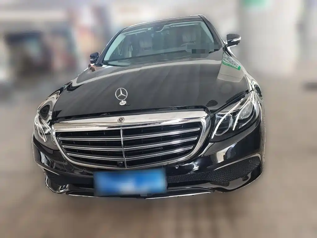 Mercedes-Benz E-Class — миниатюра 24