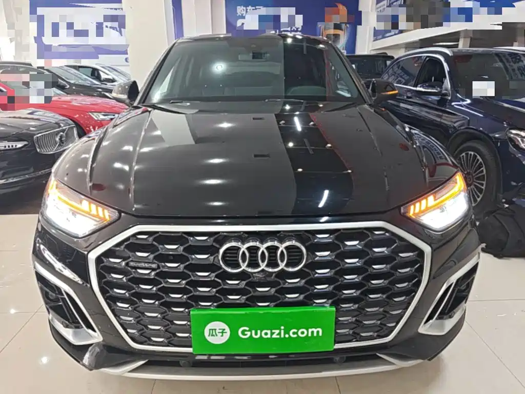 Audi Q5L Sportback — миниатюра 3