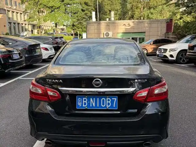 Nissan Teana — миниатюра 3