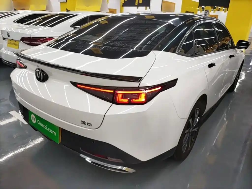 Changan Eado — миниатюра 7